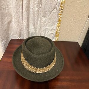 Vintage Pilgrim 100% Wool Felt Fedora Hat Brown Size 6.75 Small